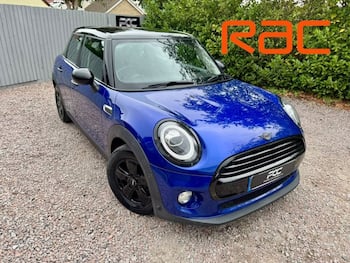 Used MINI Hatch 2019 for sale - 79843319: Photo