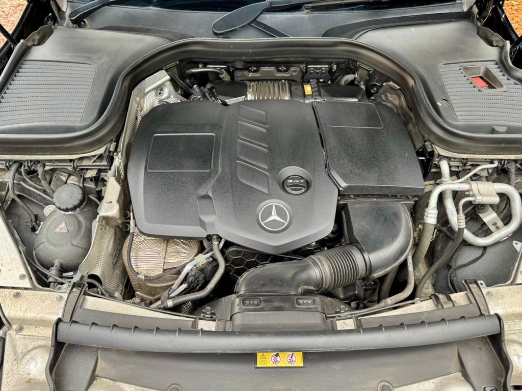Used Mercedes-Benz GLC 2019 for sale - 76591078: Photo 37