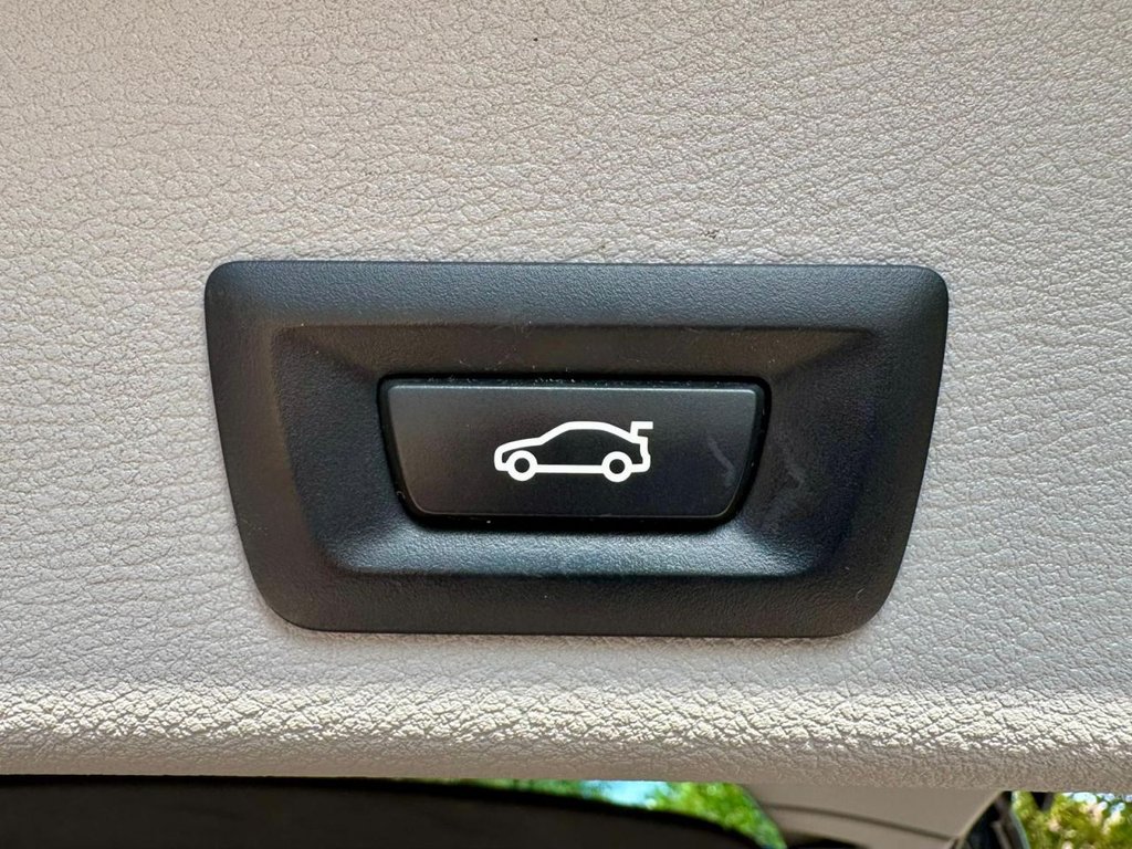Vehicle 44