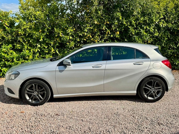 Used Mercedes-Benz A-Class 2014 for sale - 76303787: Photo 7