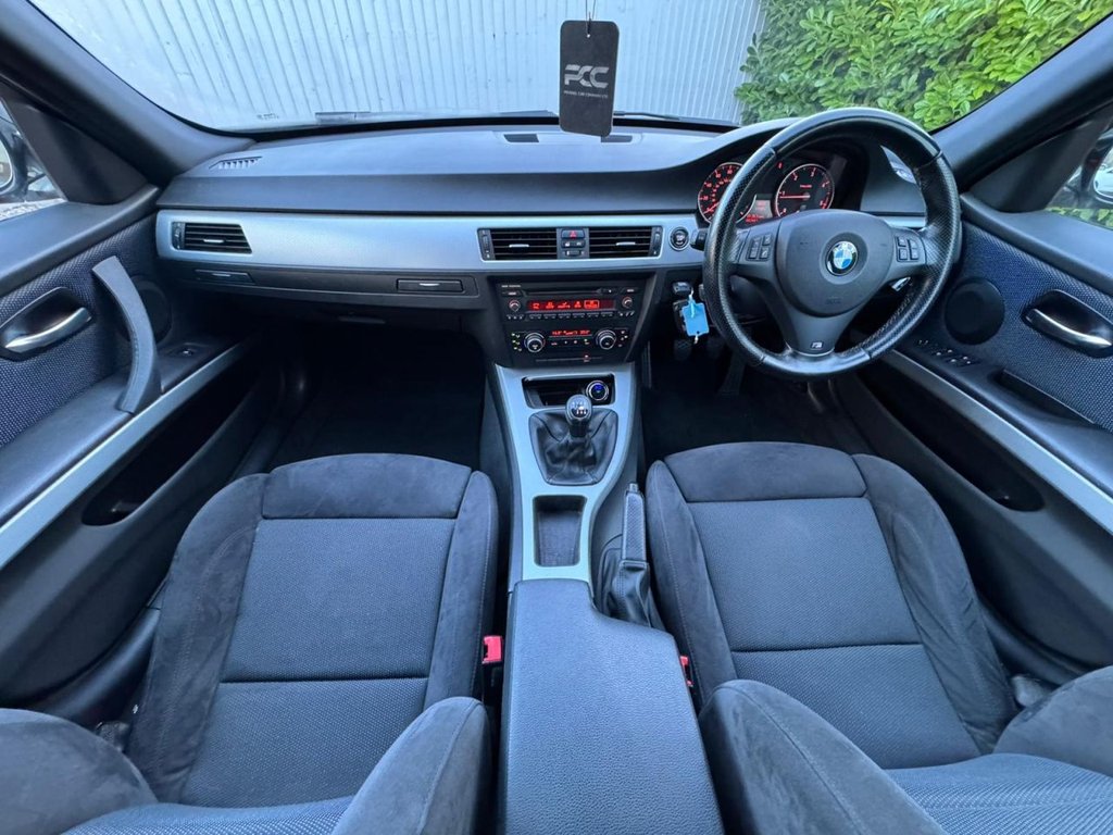 Used BMW 3 Series 2010 for sale - 76900385: Photo 3