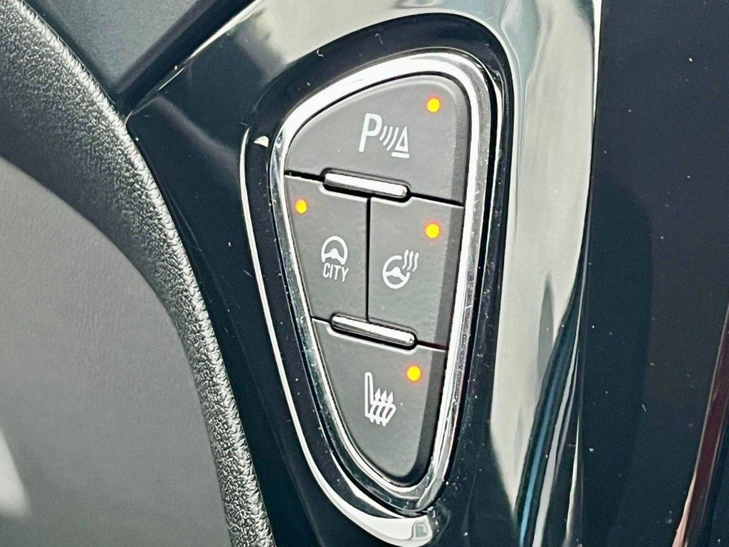 Used Vauxhall Corsa 2017 for sale - 77890965: Photo 74