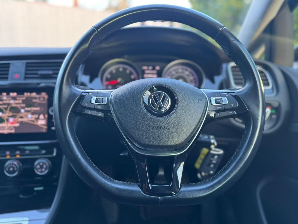Used Volkswagen Golf 2019 for sale - 77560513: Photo 64
