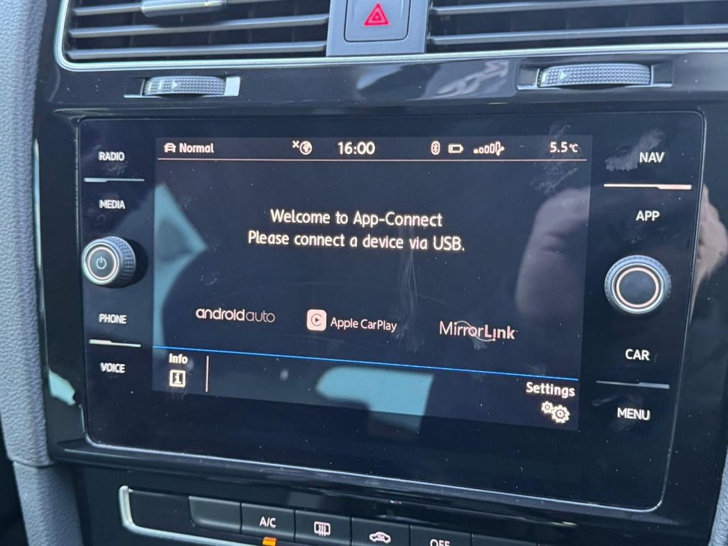 Used Volkswagen Golf 2019 for sale - 77560513: Photo 82