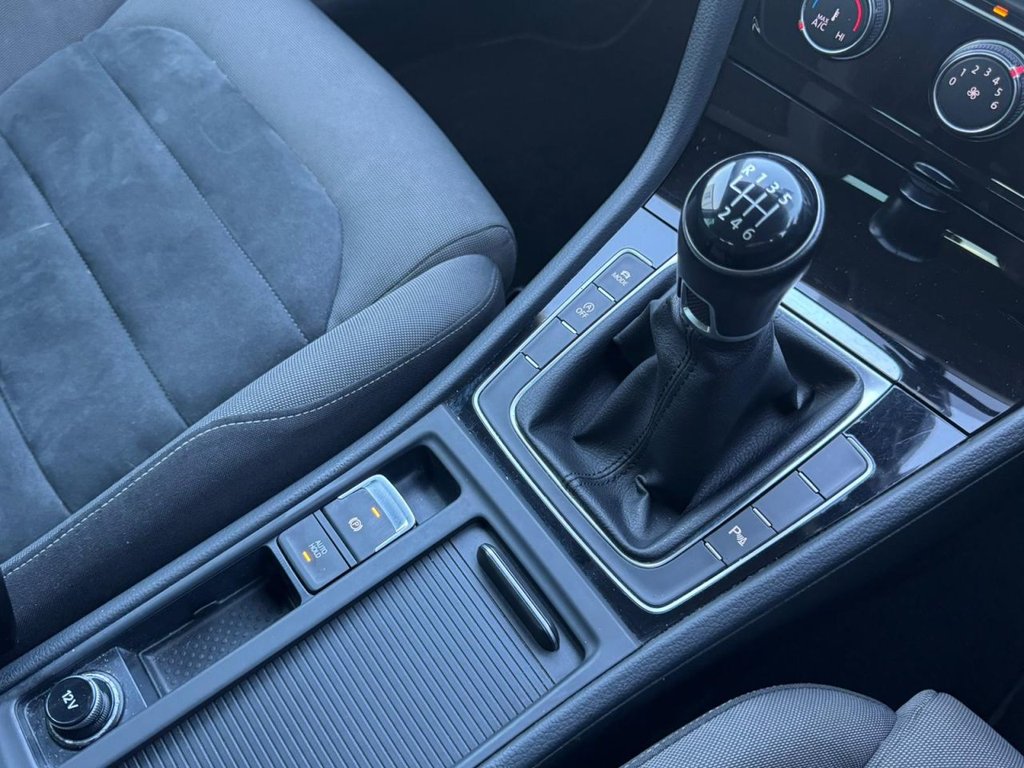 Used Volkswagen Golf 2019 for sale - 77560513: Photo 95