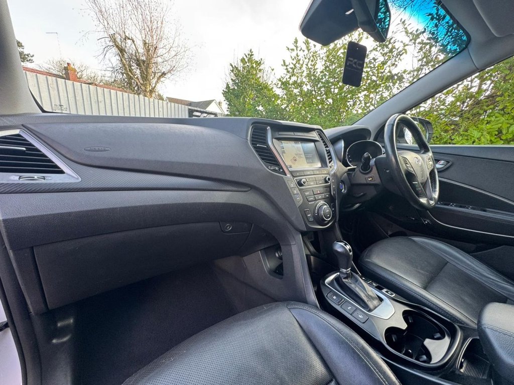 Used Hyundai Santa Fe 2016 for sale - 77485048: Photo 40