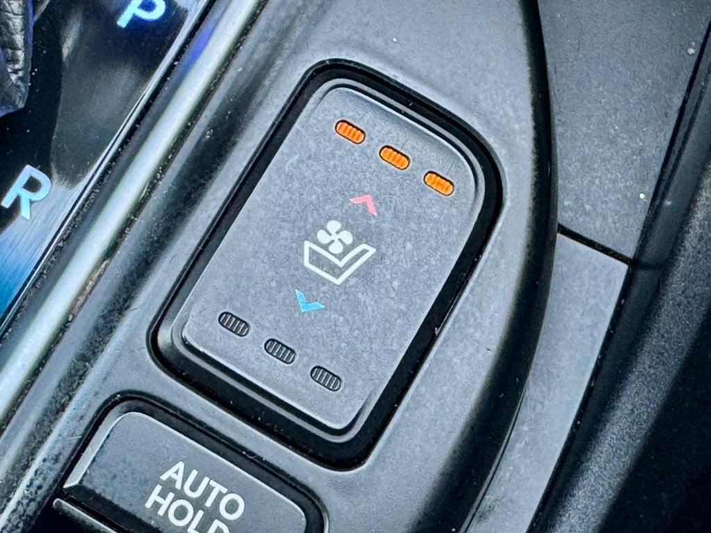 Used Hyundai Santa Fe 2016 for sale - 77485048: Photo 44