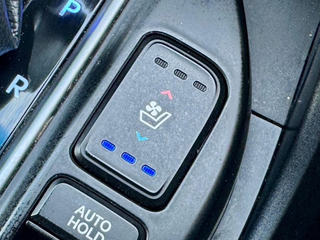 Used Hyundai Santa Fe 2016 for sale - 77485048: Photo 45