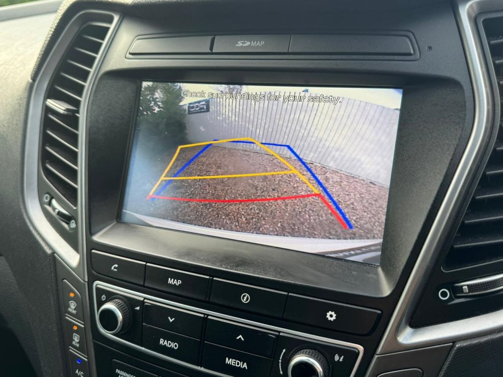 Used Hyundai Santa Fe 2016 for sale - 77485048: Photo 79