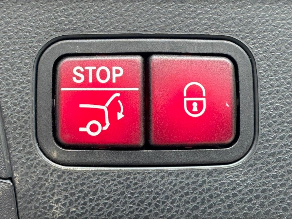 Used Mercedes-Benz GLC 2016 for sale - 78134149: Photo 36