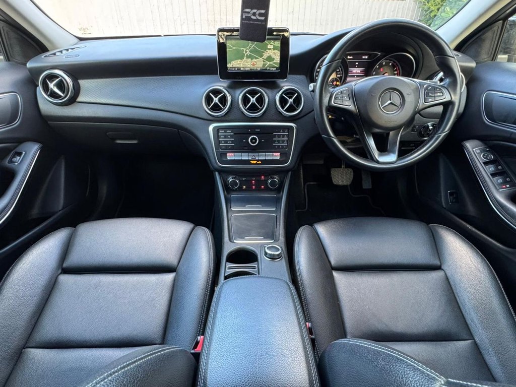 Used Mercedes-Benz GLA 2018 for sale - 76591125: Photo 3