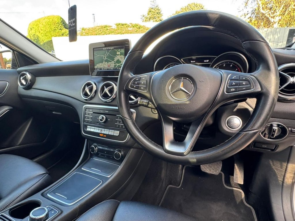 Used Mercedes-Benz GLA 2018 for sale - 76591125: Photo 55