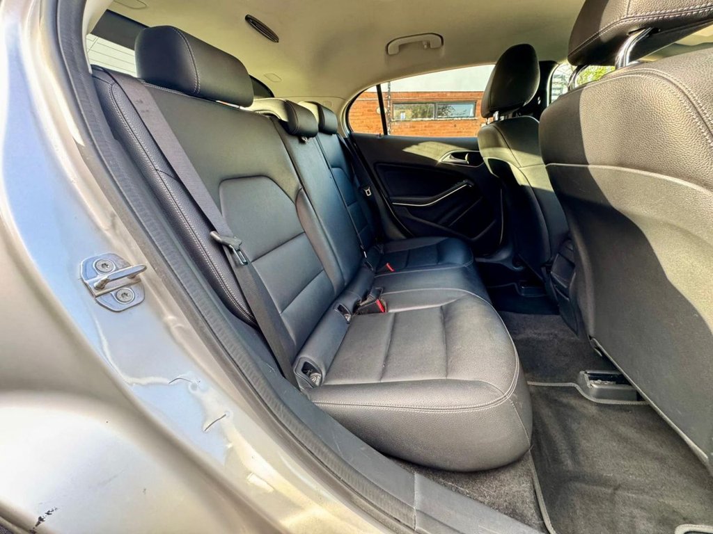 Used Mercedes-Benz GLA 2018 for sale - 76591125: Photo 65