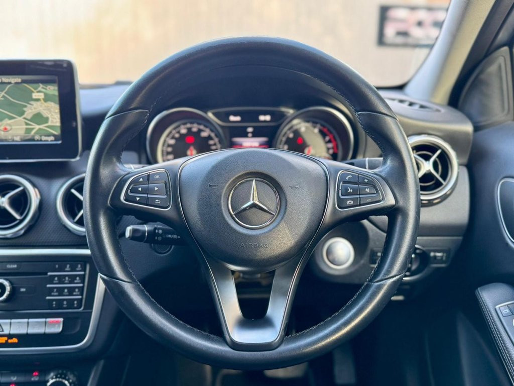 Used Mercedes-Benz GLA 2018 for sale - 76591125: Photo 70