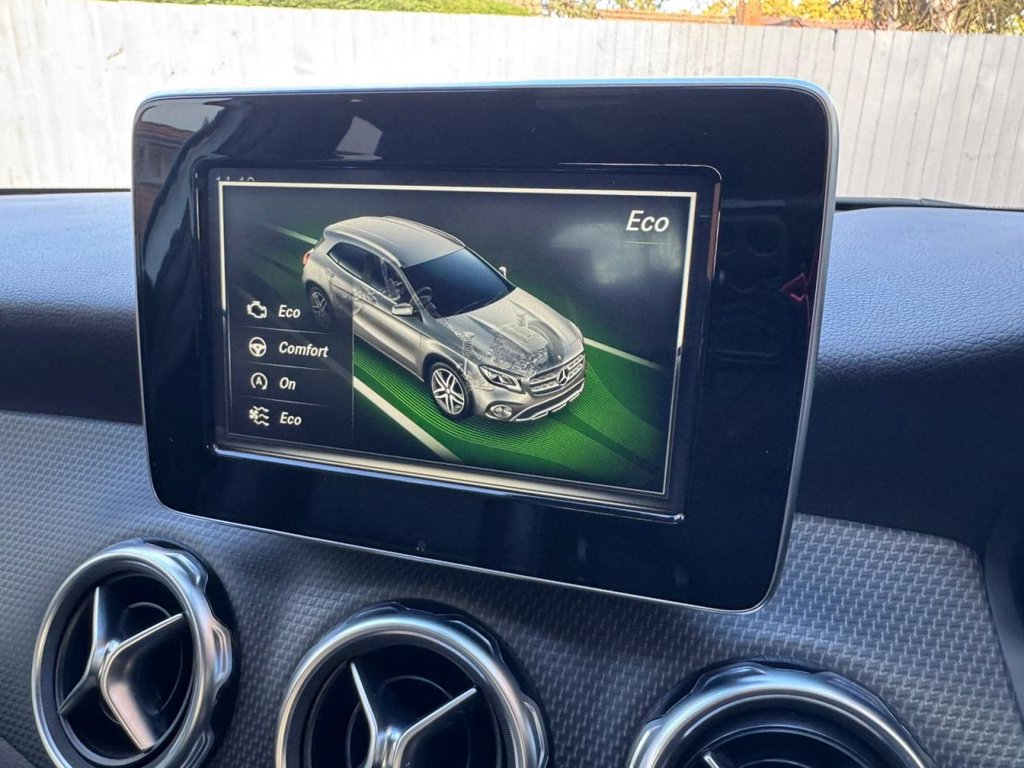 Used Mercedes-Benz GLA 2018 for sale - 76591125: Photo 93