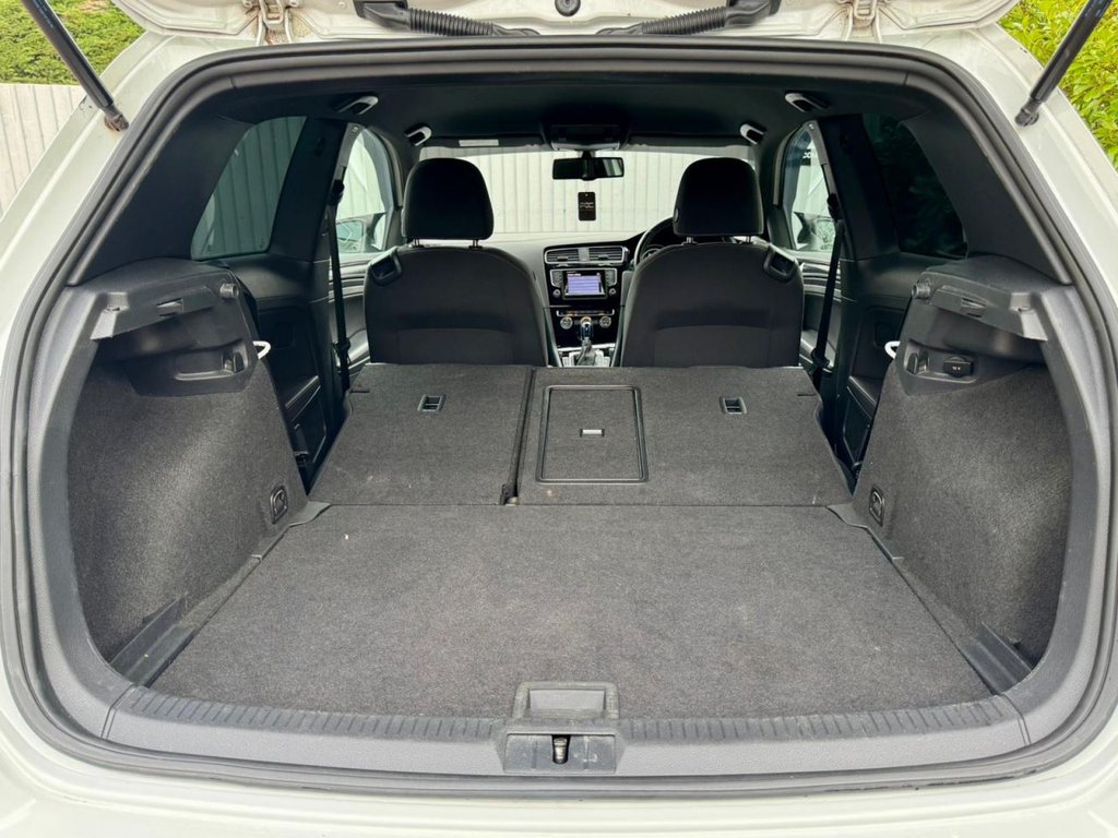 Used Volkswagen Golf 2015 for sale - 76724294: Photo 47