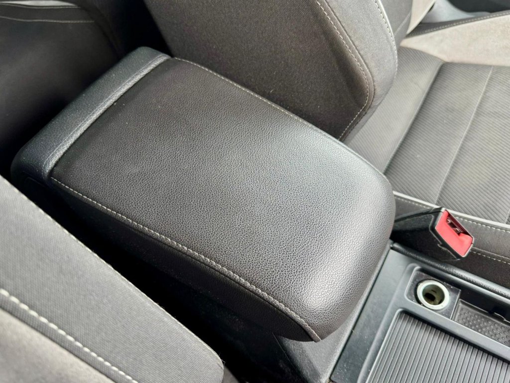 Used Volkswagen Golf 2015 for sale - 76724294: Photo 64