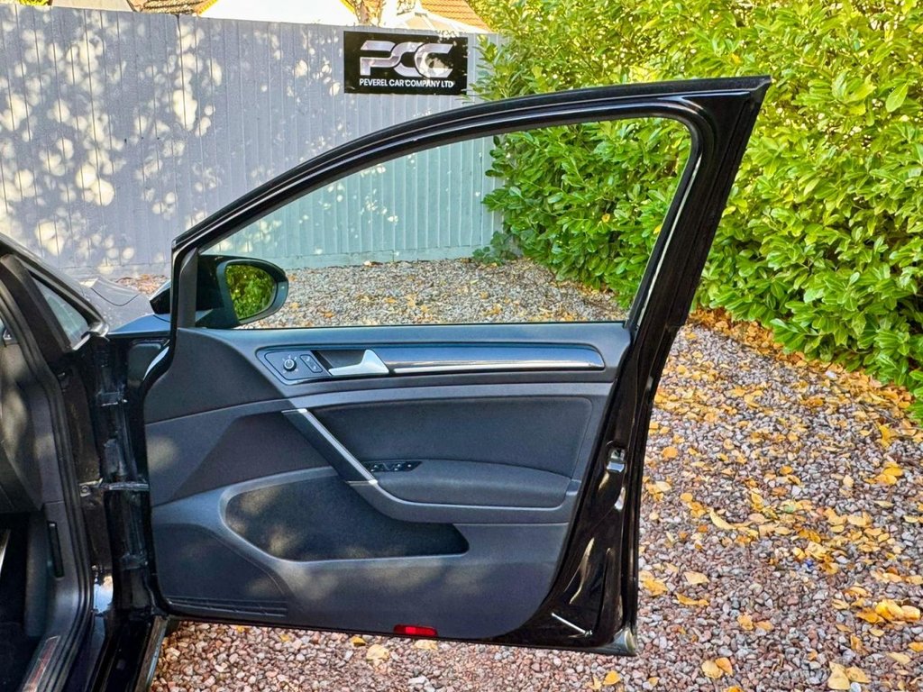 Used Volkswagen Golf 2015 for sale - 76447088: Photo 38