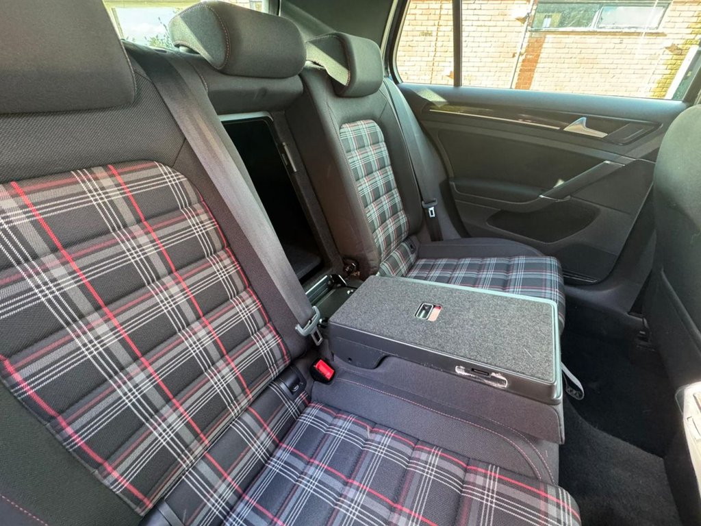 Used Volkswagen Golf 2015 for sale - 76447088: Photo 49