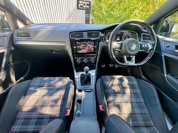 Used Volkswagen Golf 2019 for sale - 79518474: Photo