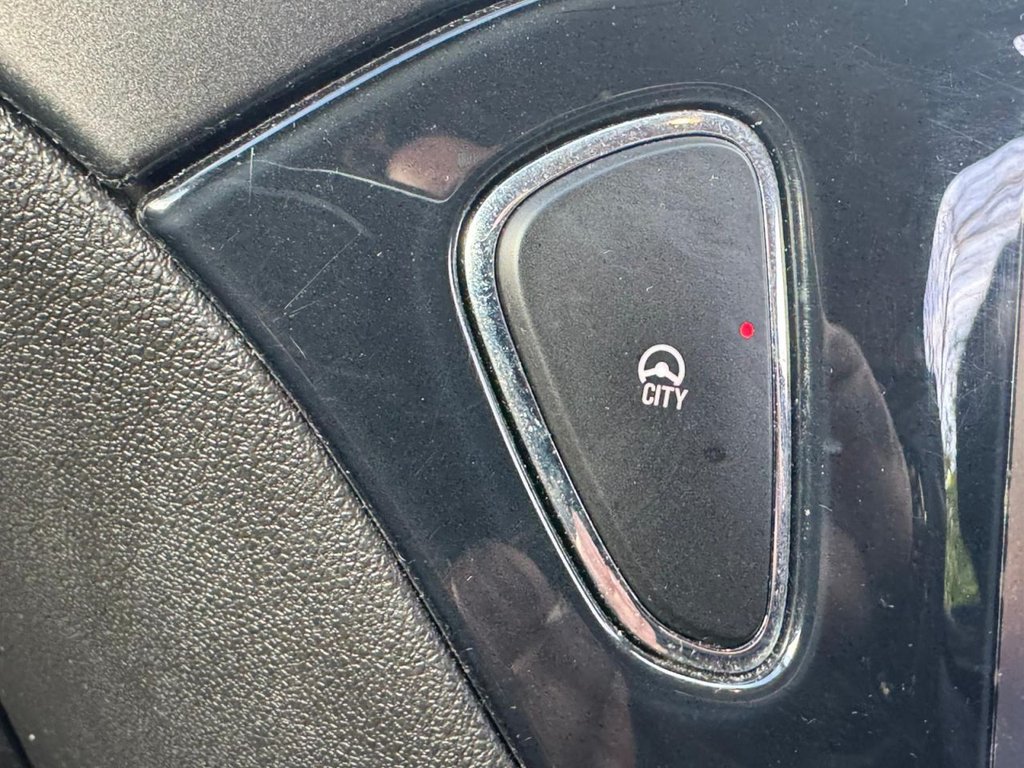 Used Vauxhall Corsa 2015 for sale - 77533932: Photo 96