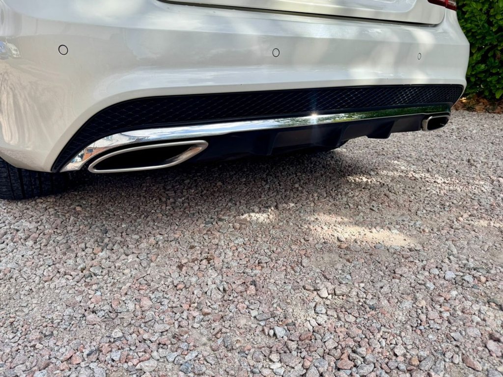 Used Mercedes-Benz E-Class 2015 for sale - 76039078: Photo 45