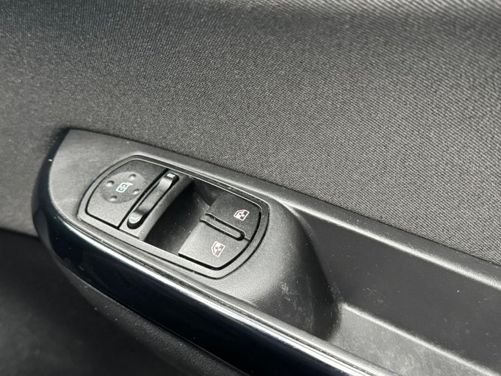 Used Vauxhall Corsa 2019 for sale - 77341247: Photo 83