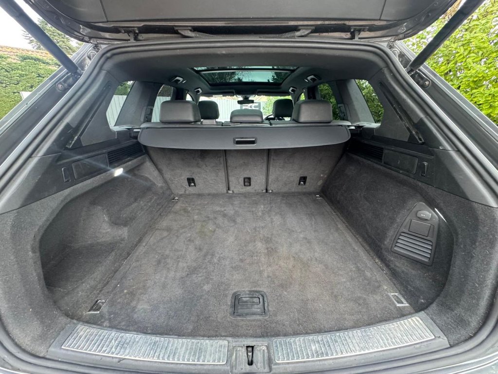 Used Volkswagen Touareg 2018 for sale - 77484976: Photo 37