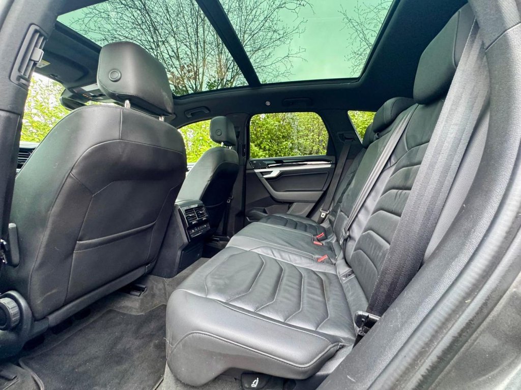 Used Volkswagen Touareg 2018 for sale - 77484976: Photo 60