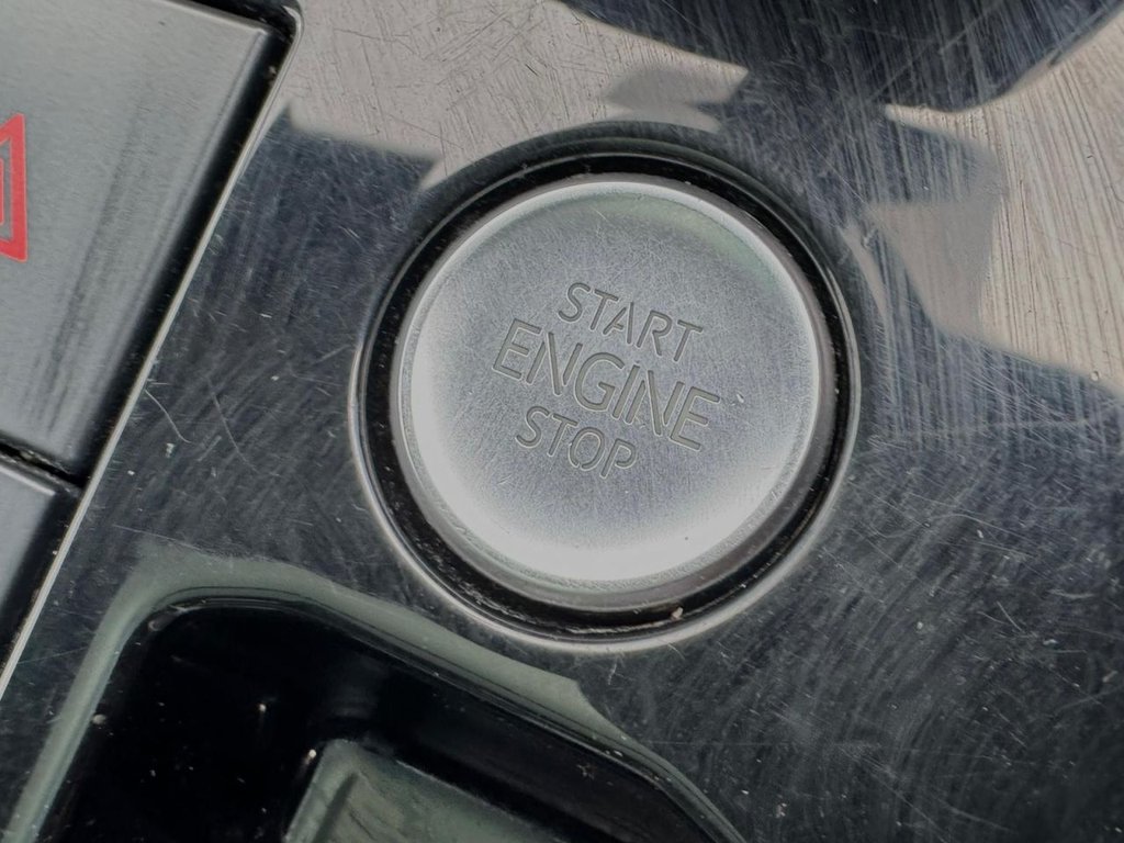 Used Volkswagen Touareg 2018 for sale - 77484976: Photo 69