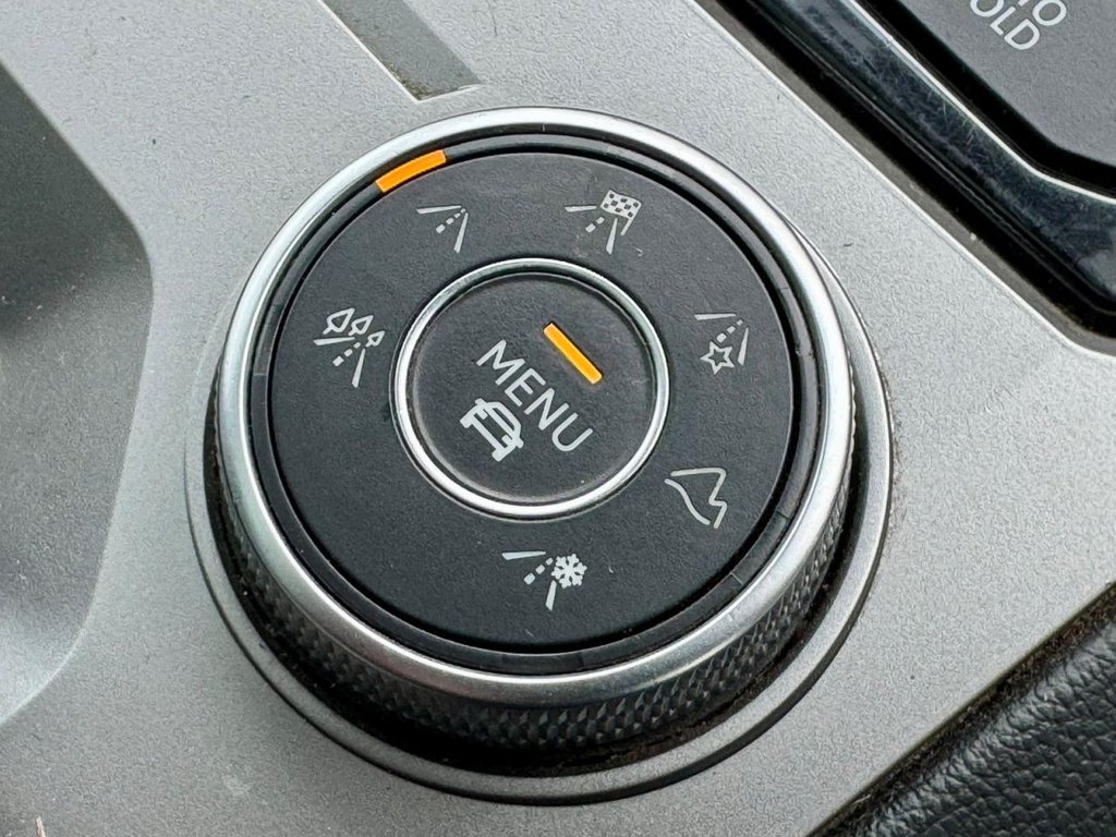 Used Volkswagen Touareg 2018 for sale - 77484976: Photo 95