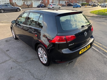 Used Volkswagen Golf 2014 for sale - 75940637: Photo