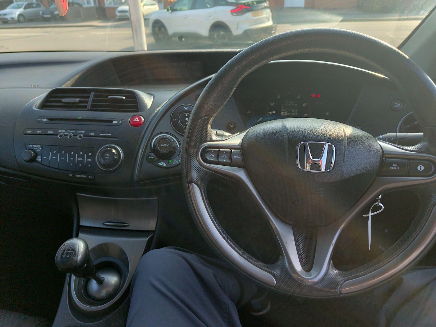 Used Honda Civic 2009 for sale - 77799109: Photo 20