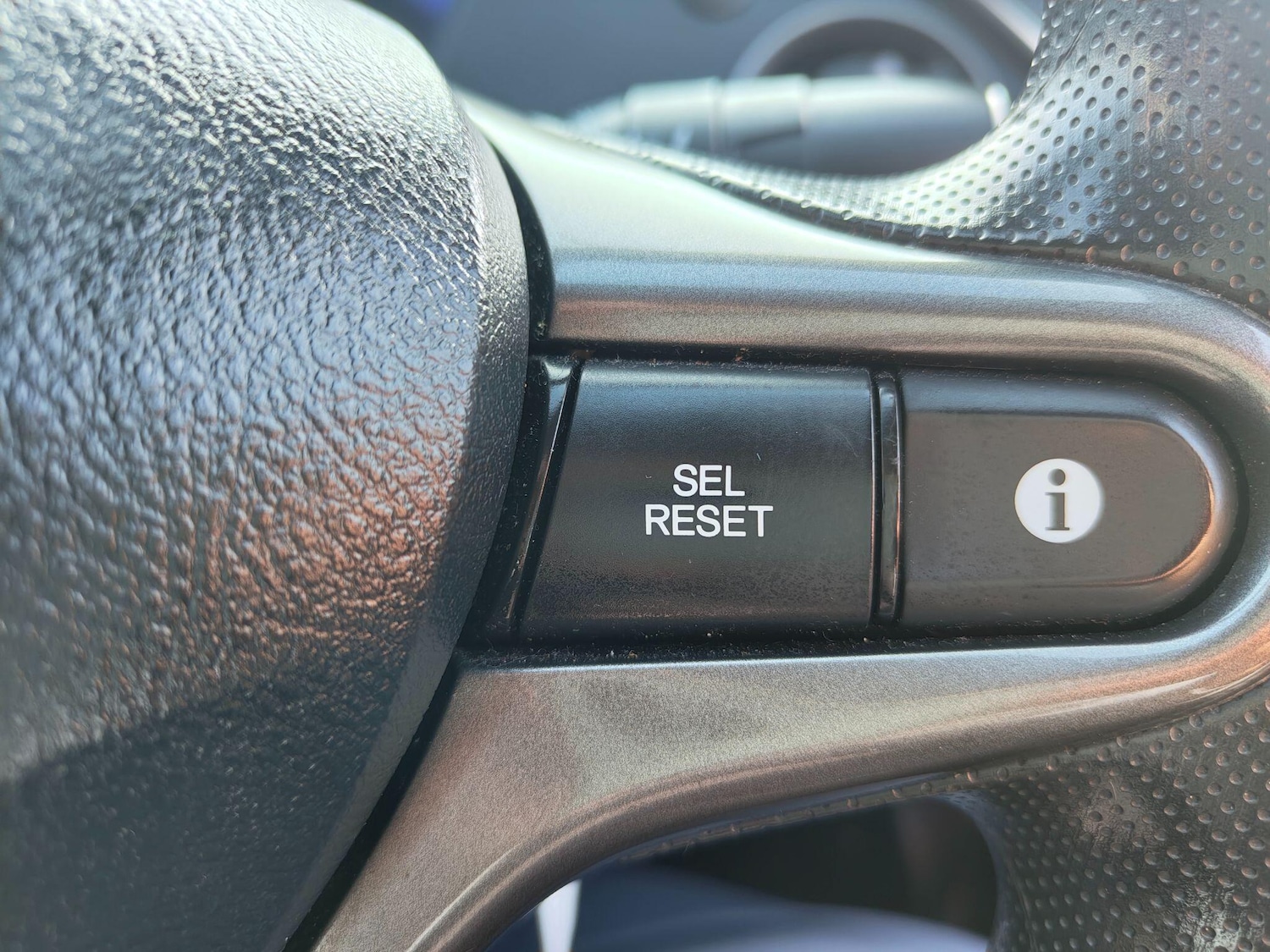 Used Honda Civic 2009 for sale - 77799109: Photo 32