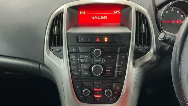 Used Vauxhall Astra 2014 for sale - 76360186: Photo 21