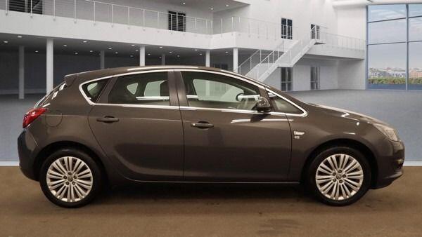 Used Vauxhall Astra 2014 for sale - 76360186: Photo 9