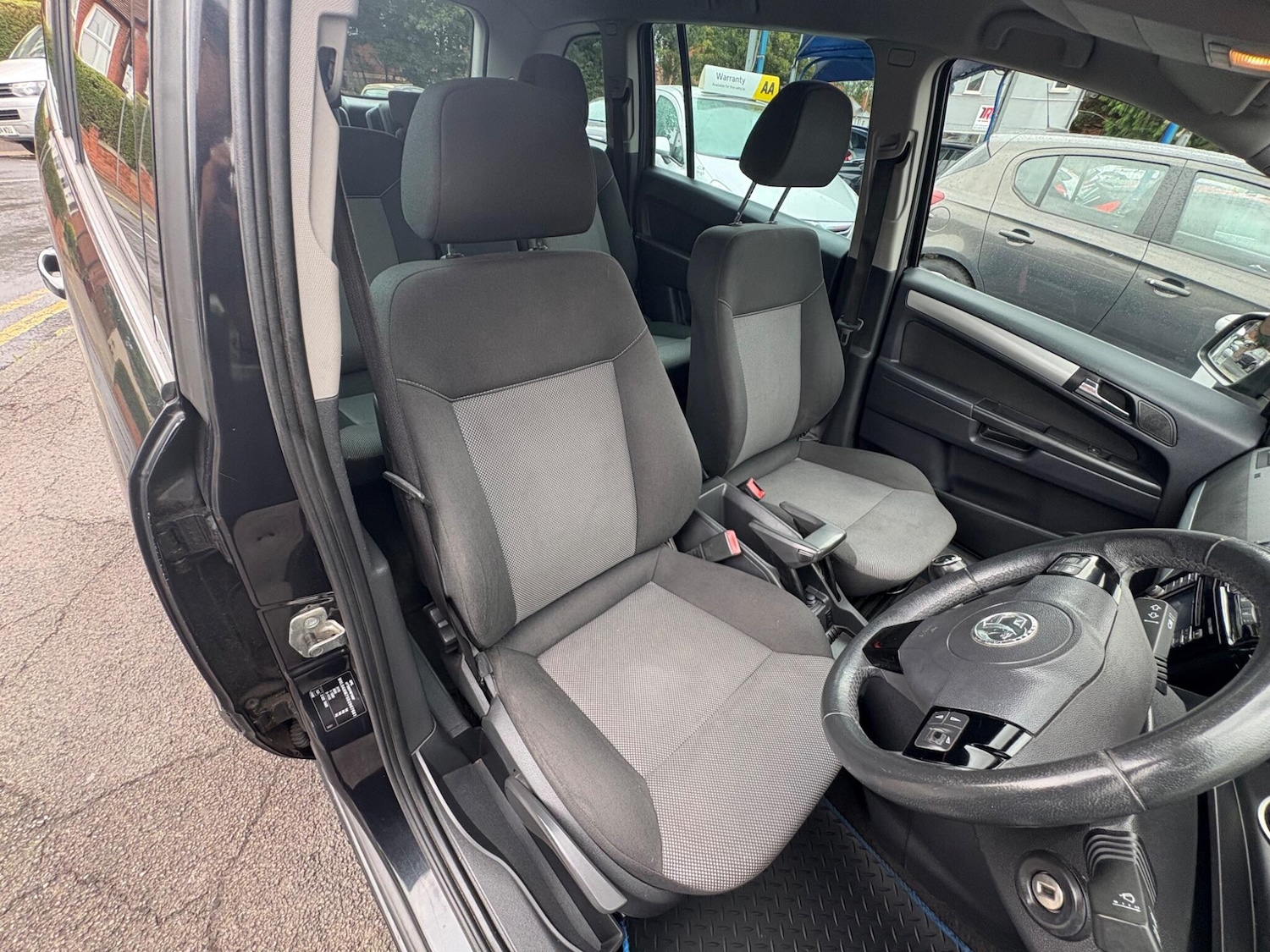 Vehicle 33