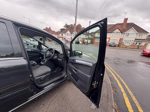 Used Vauxhall Zafira 2013 for sale - 75708488: Photo 56