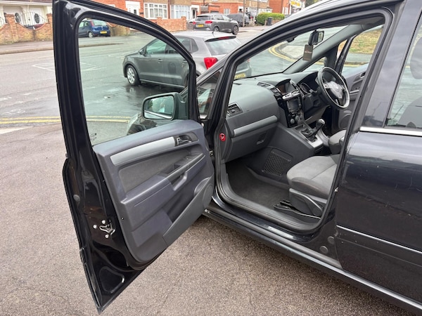 Used Vauxhall Zafira 2013 for sale - 75708488: Photo 57
