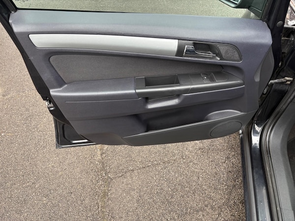 Used Vauxhall Zafira 2013 for sale - 75708488: Photo 59