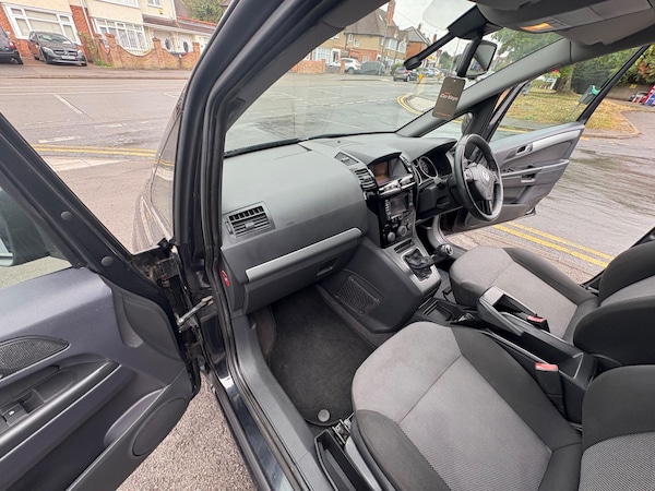 Used Vauxhall Zafira 2013 for sale - 75708488: Photo 86