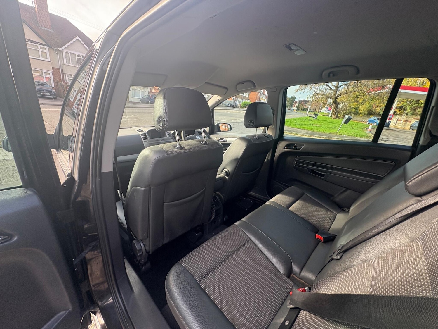 Used Vauxhall Zafira 2007 for sale - 76441255: Photo 32