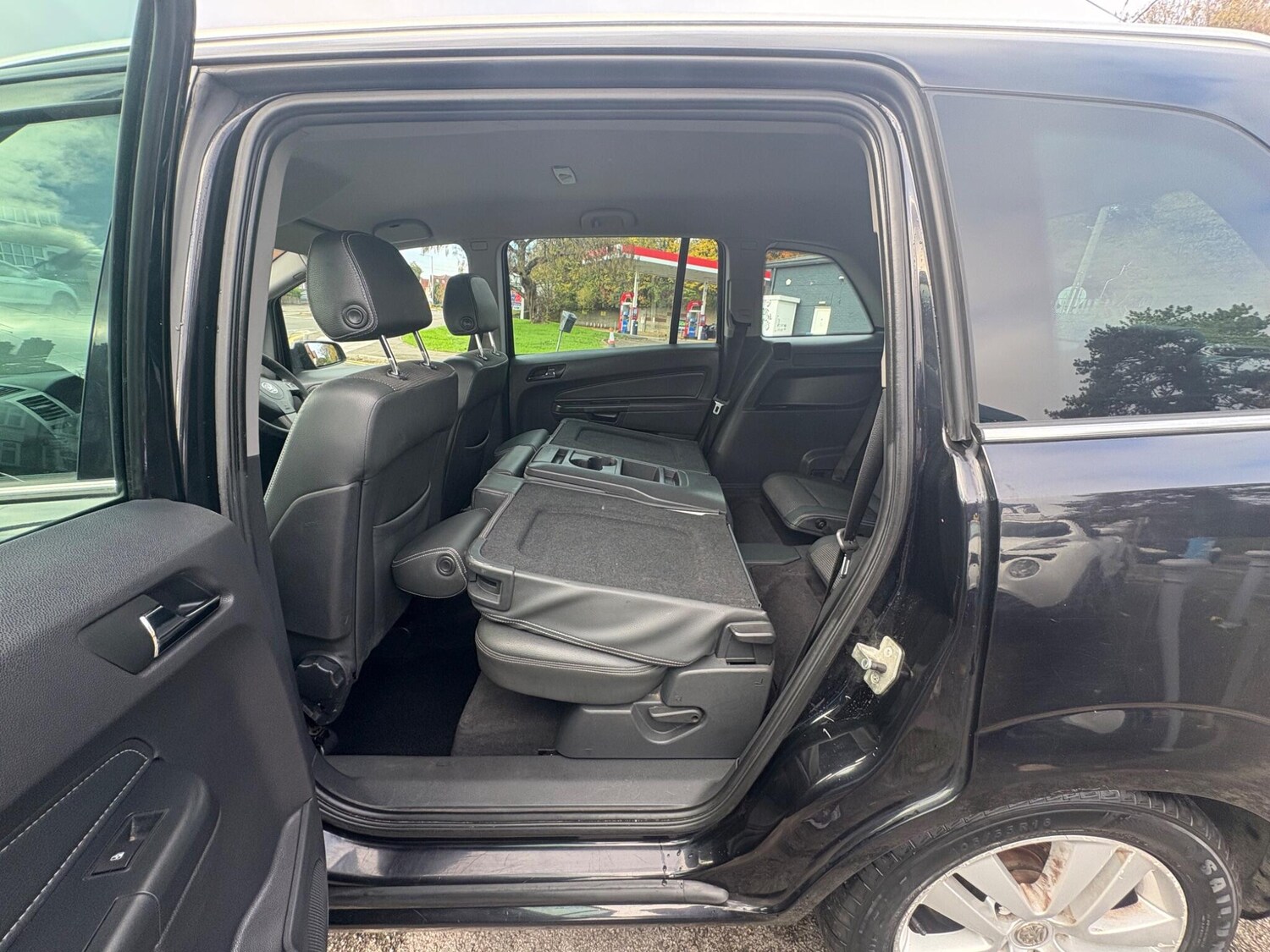 Used Vauxhall Zafira 2007 for sale - 76441255: Photo 36