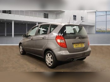 Used Mercedes-Benz A-Class 2009 for sale - 77705438: Photo