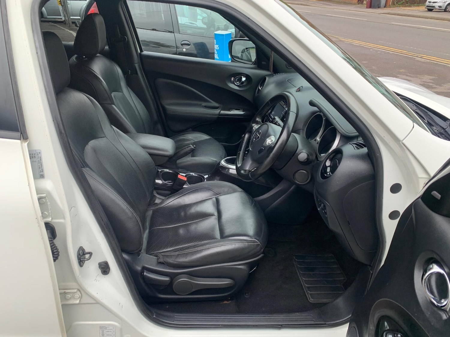 Used Nissan Juke 2015 for sale - 76260029: Photo 18