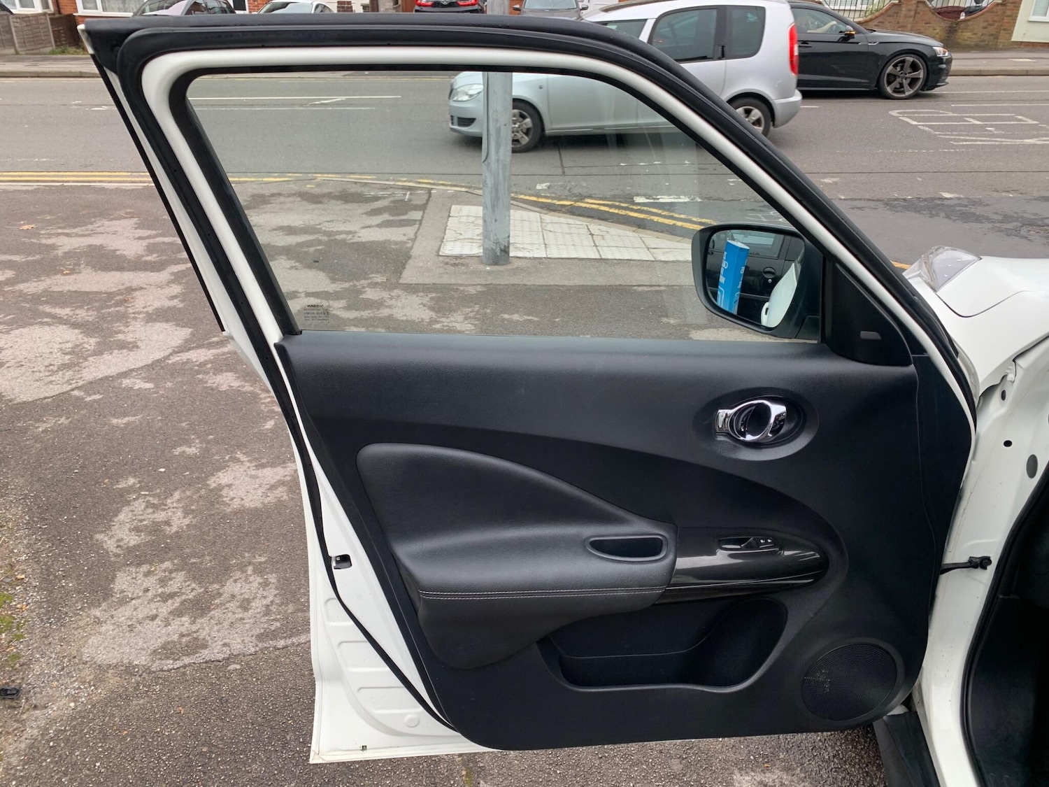 Used Nissan Juke 2015 for sale - 76260029: Photo 32