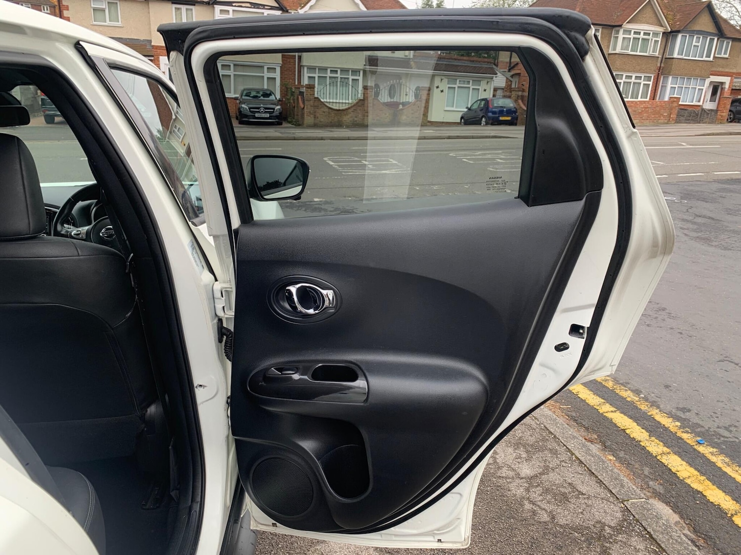 Used Nissan Juke 2015 for sale - 76260029: Photo 38