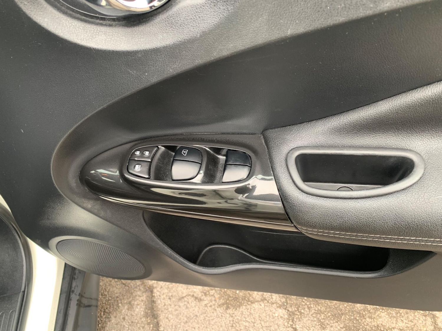 Used Nissan Juke 2015 for sale - 76260029: Photo 40