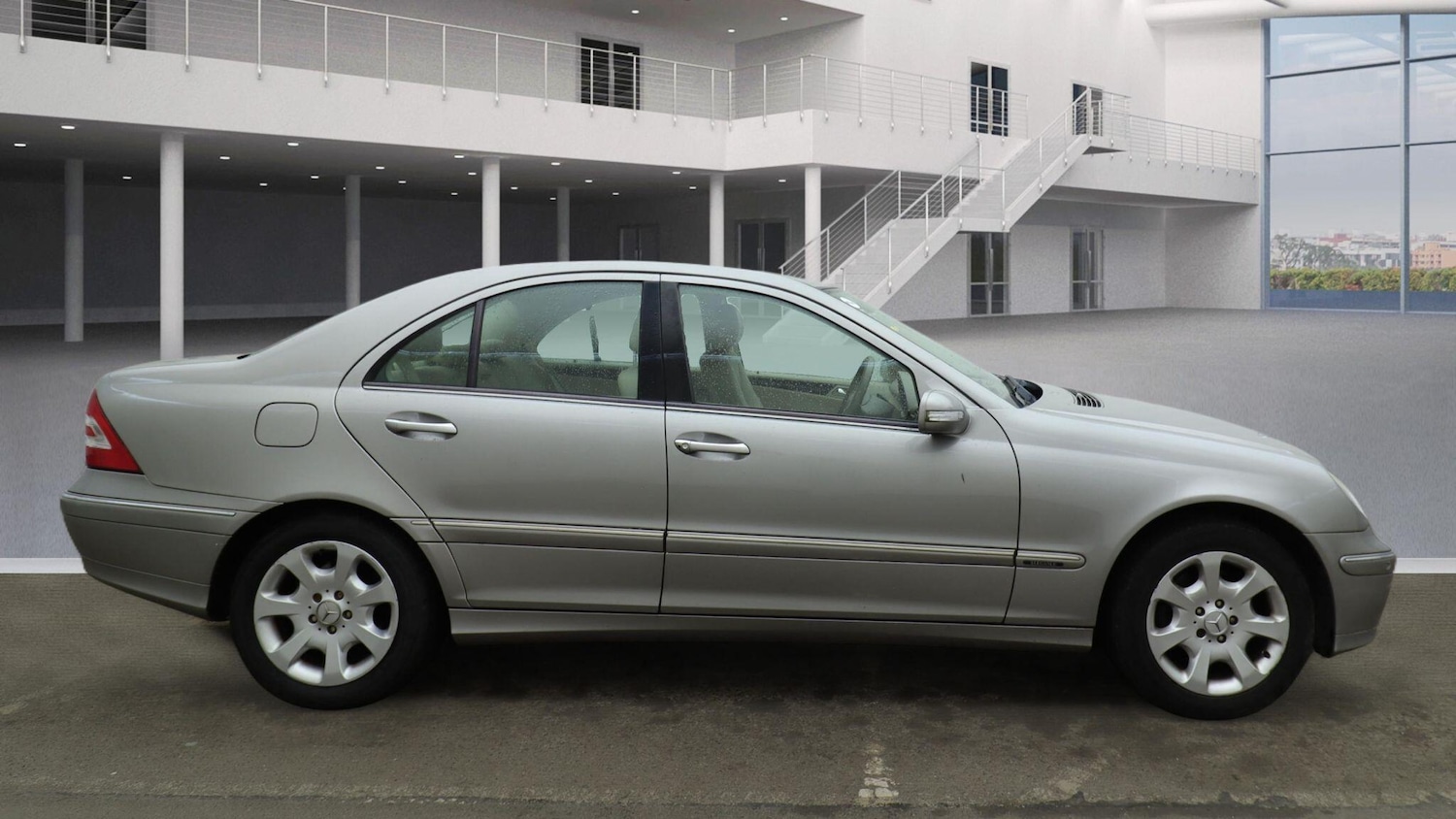 Used Mercedes-Benz C Class 2005 for sale - 77190784: Photo 12
