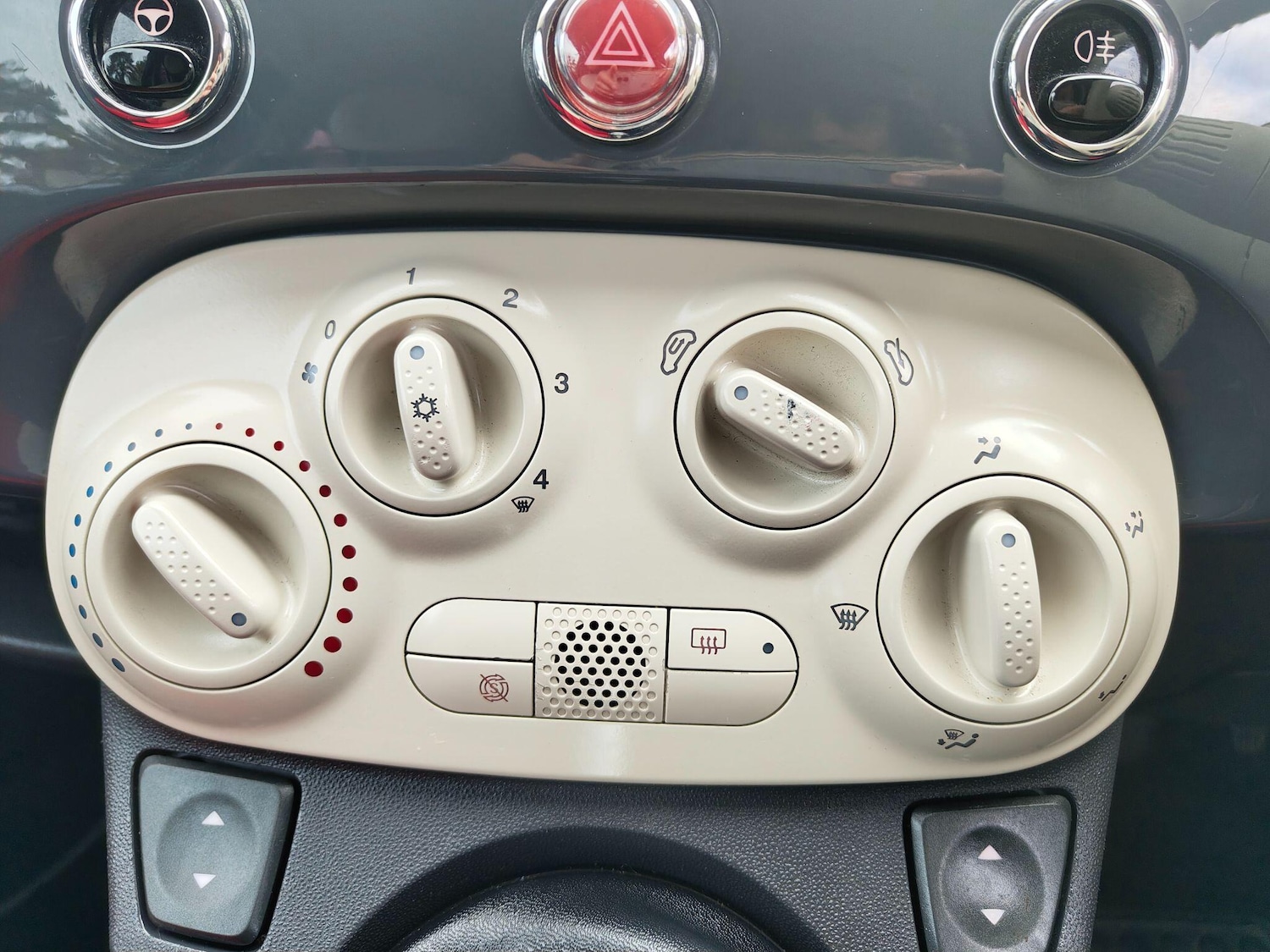 Used Fiat 500 2012 for sale - 76953362: Photo 30